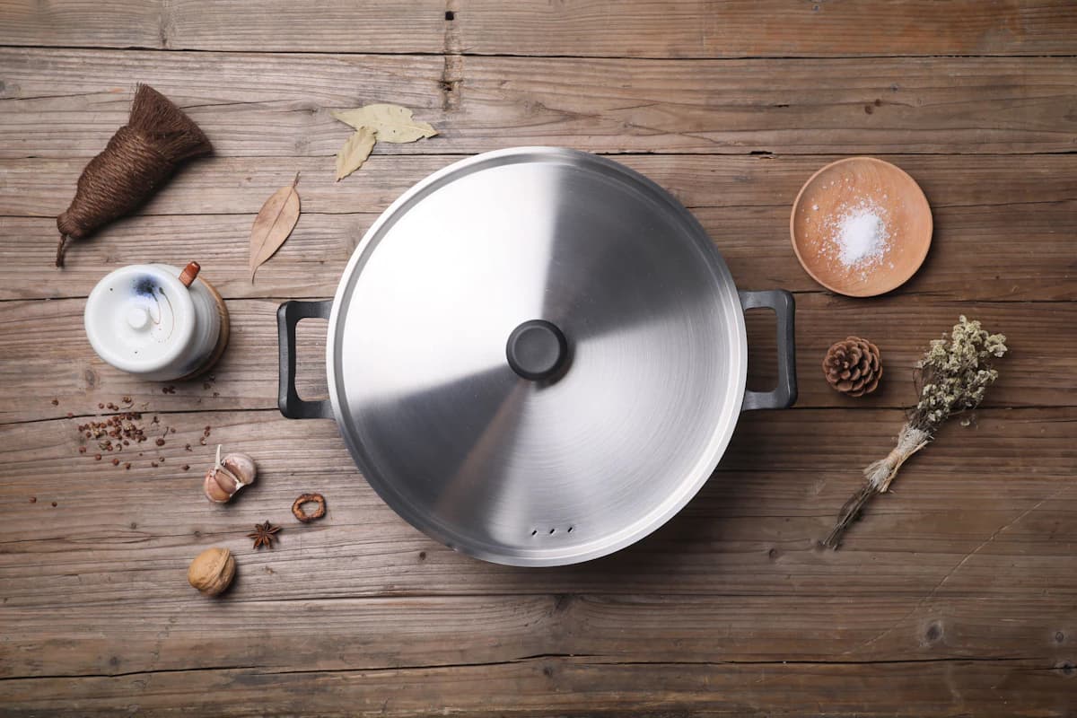 Meridian Stainless Wok — 32 cm